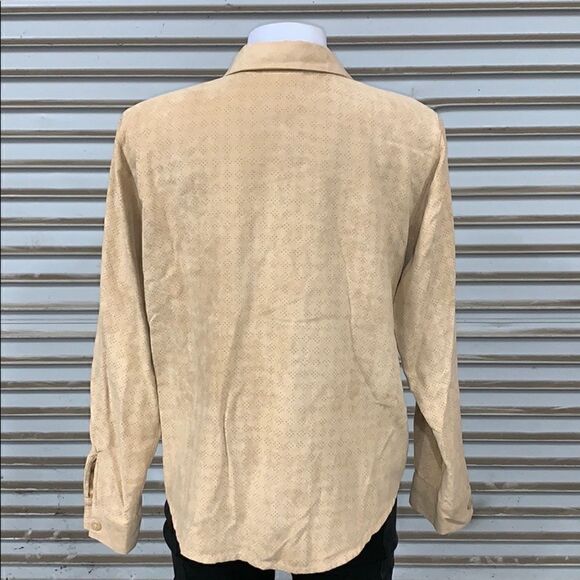 Alfred Dunner size 12p button down faux suede top - Picture 7 of 7